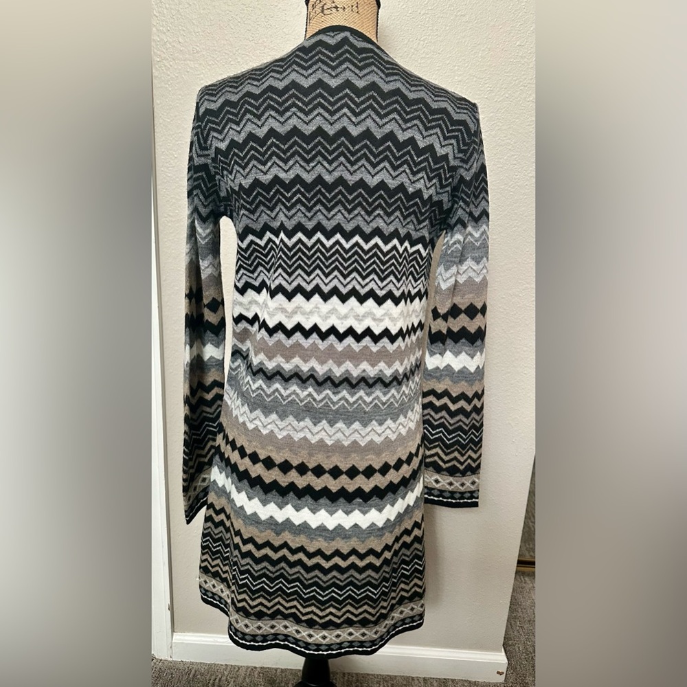 NEW Cocogia Italian Cardigan, Size Small - Picture 6 of 13